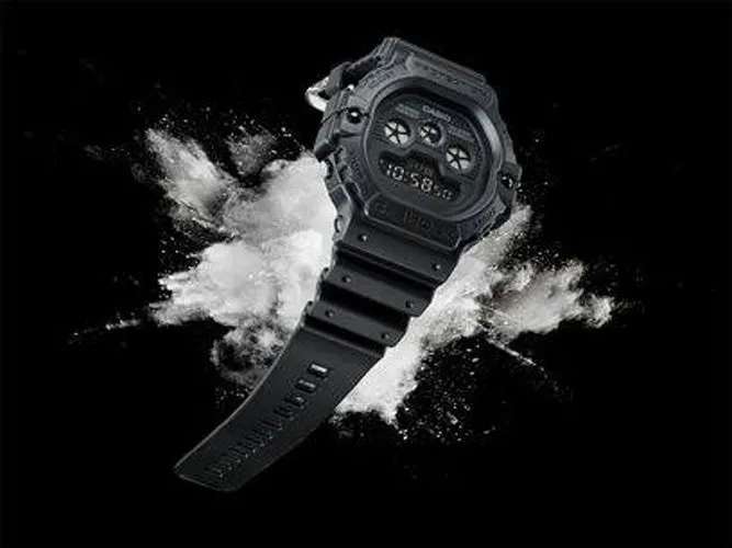 CASIO G-Shock Resin Band 200-meter water resistance #DW-5900BB-1DR