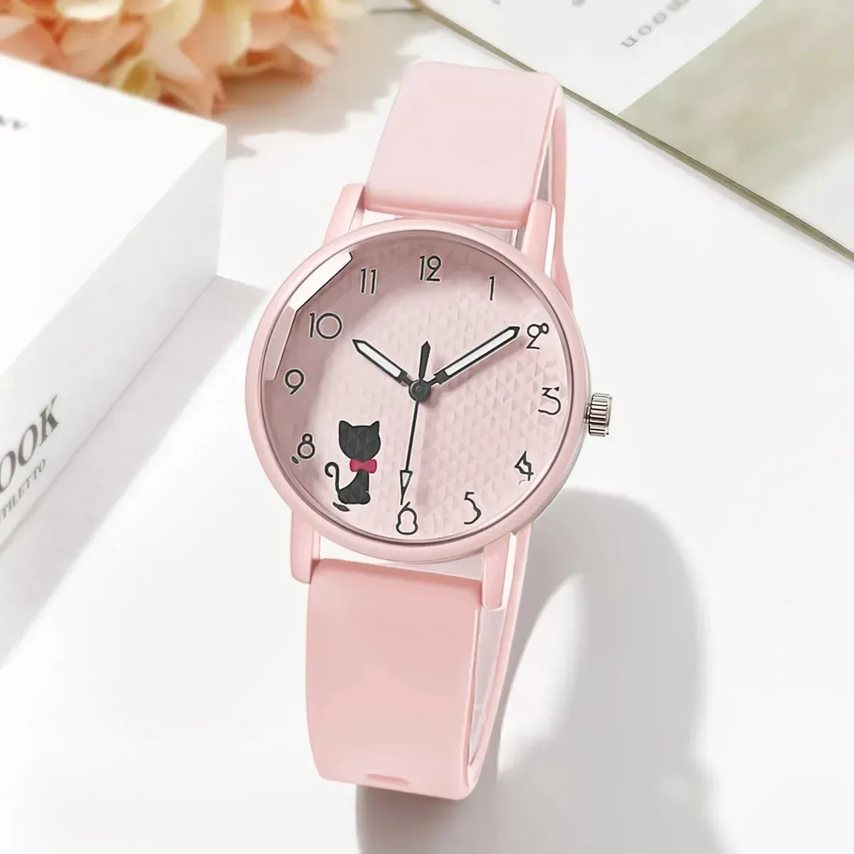Cute Girl Quartz Watch Lovely Cat Dial Silicone Strap