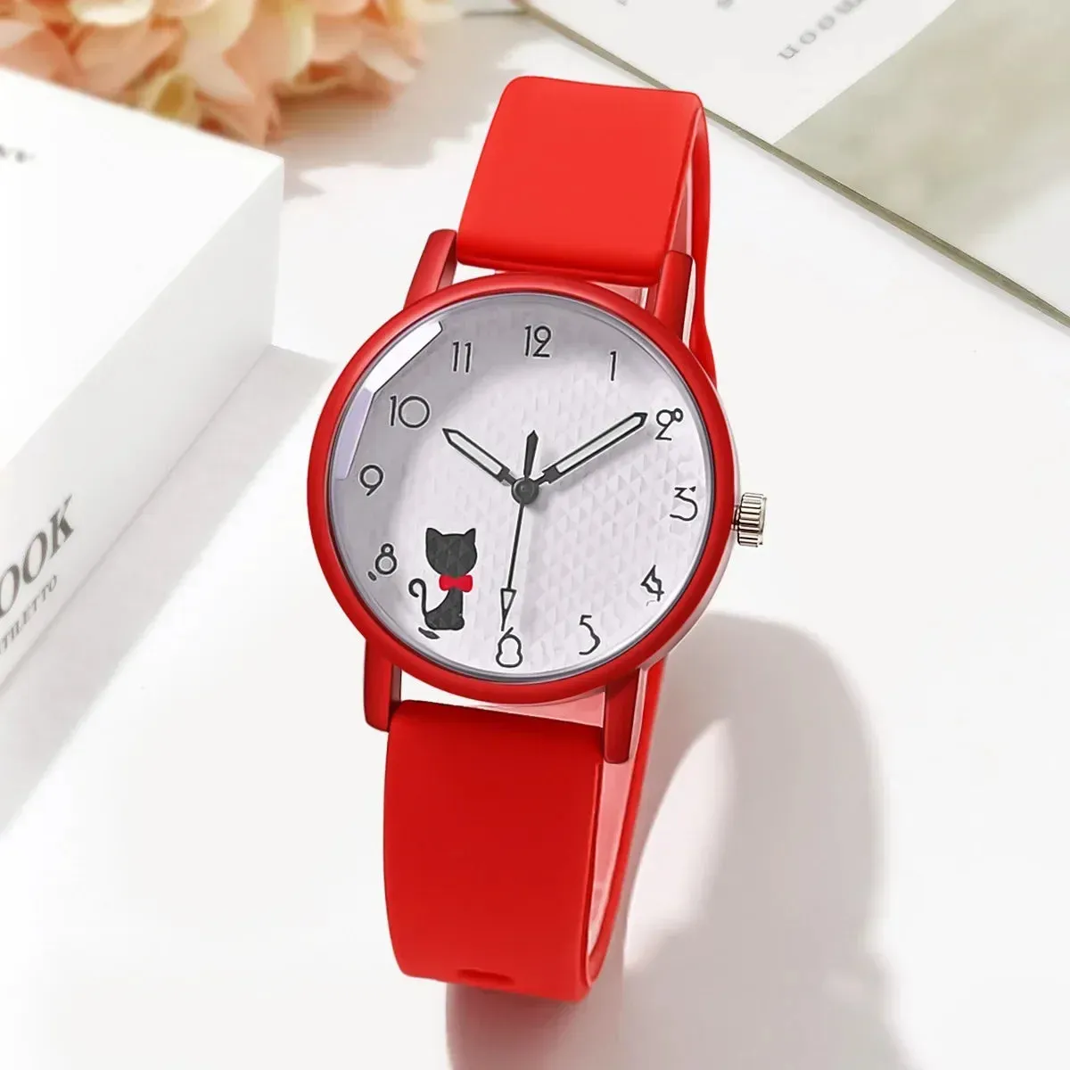 Cute Girl Quartz Watch Lovely Cat Dial Silicone Strap