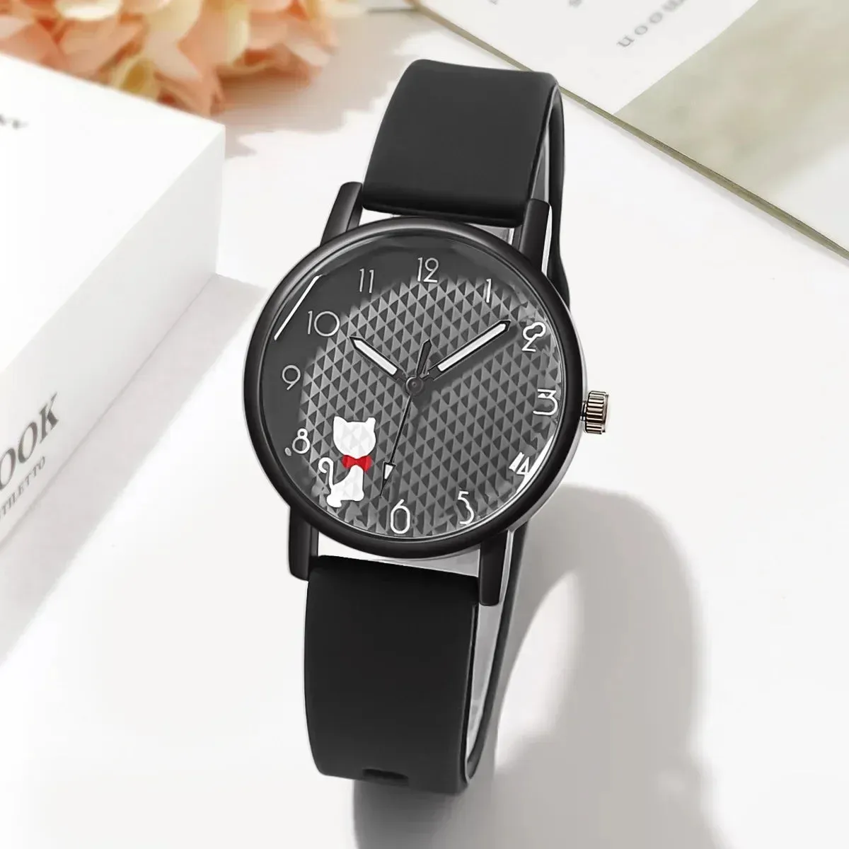Cute Girl Quartz Watch Lovely Cat Dial Silicone Strap