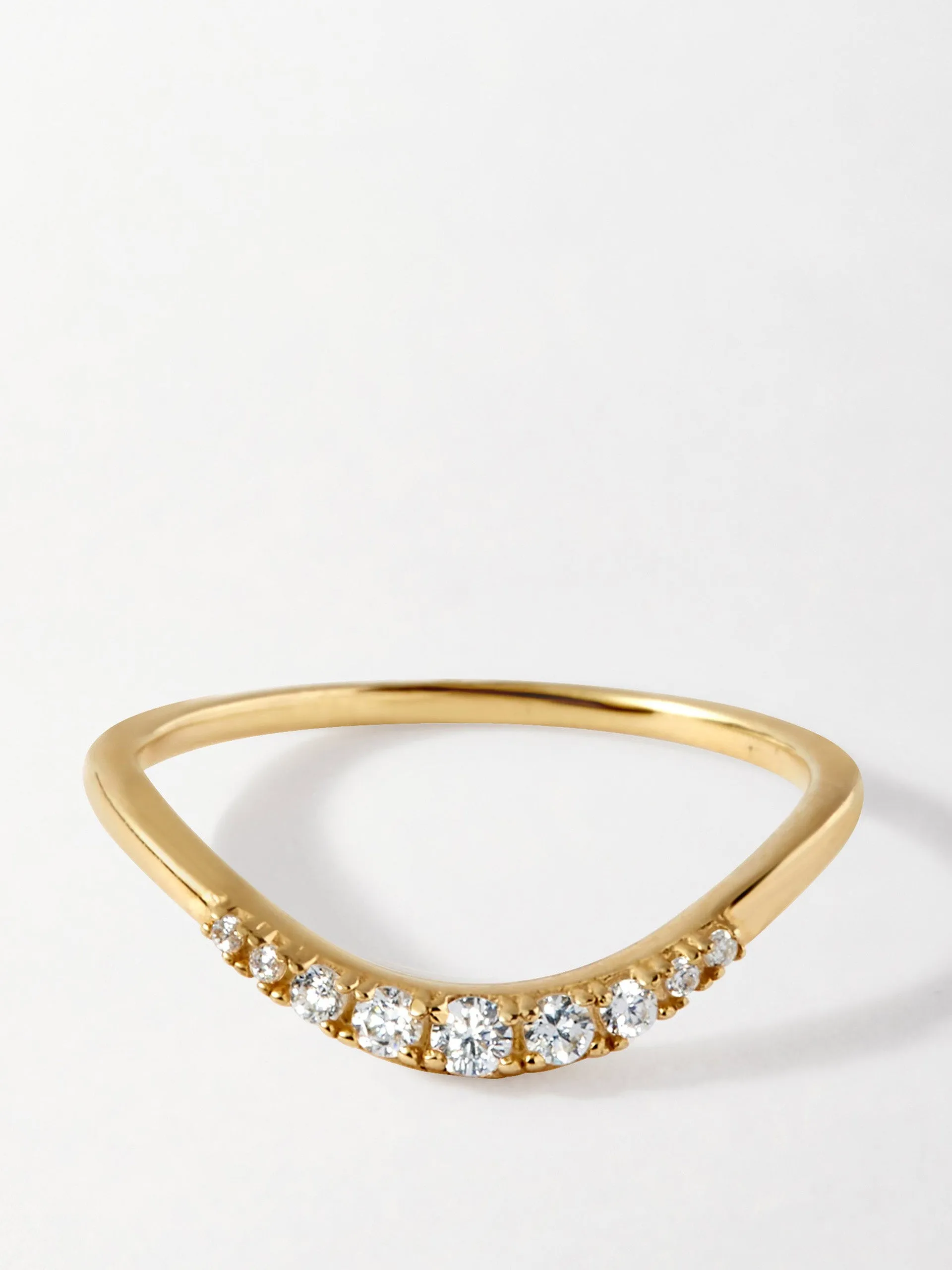 Ellipse diamond ring