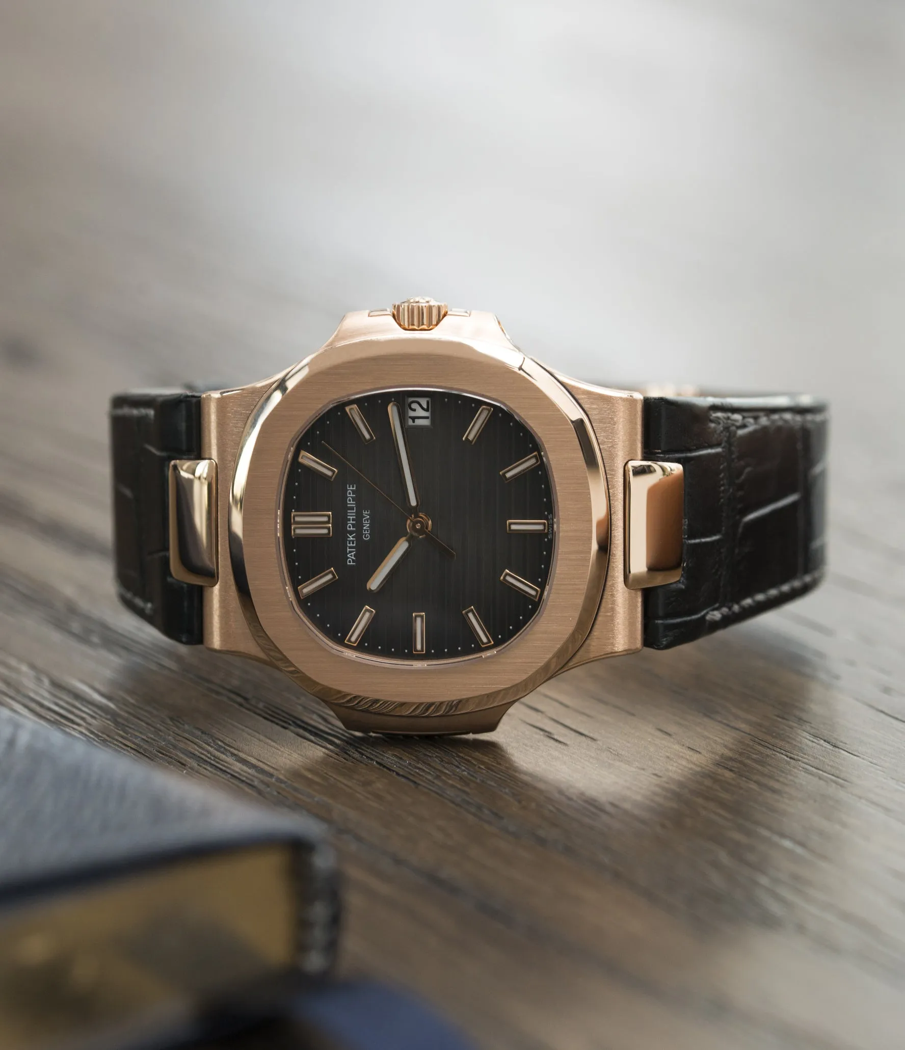 Nautilus 5711R-001 | Rose Gold