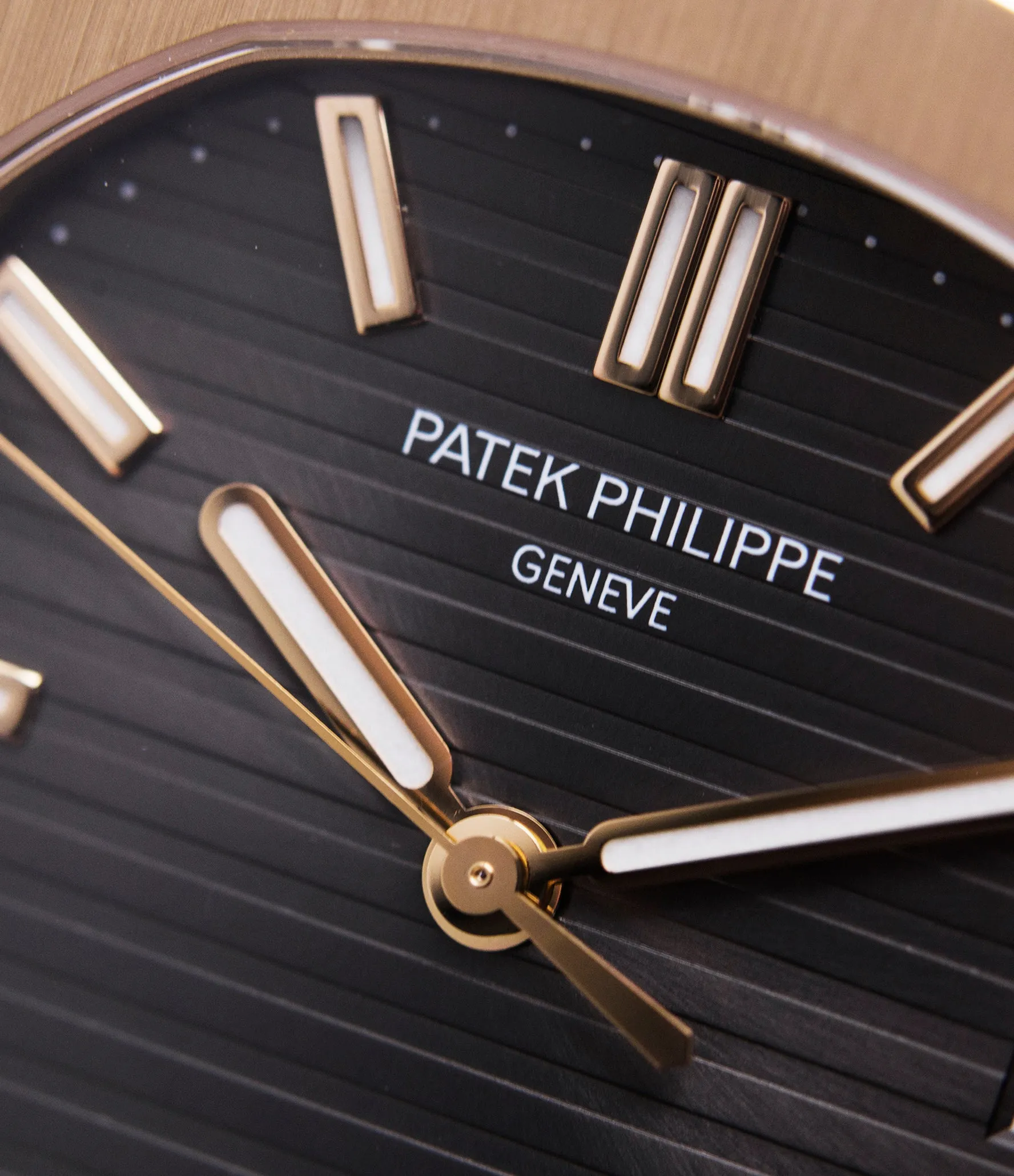 Nautilus 5711R-001 | Rose Gold