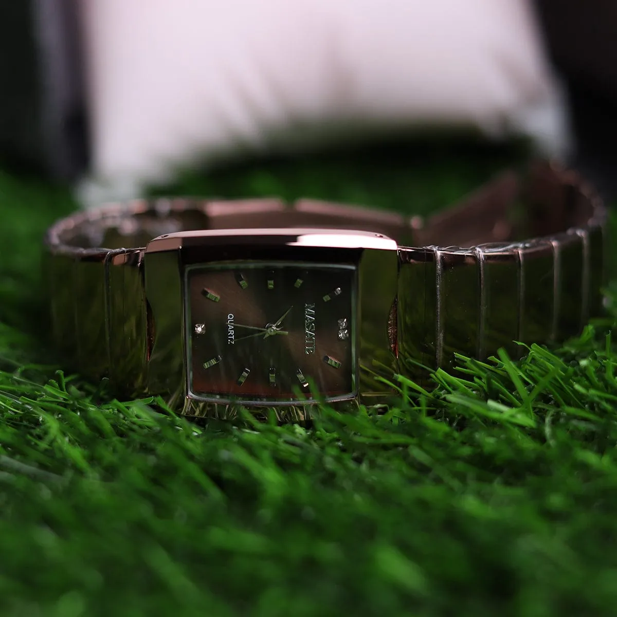 Scratch Less Brown Chain Crystal Touch Men Watch