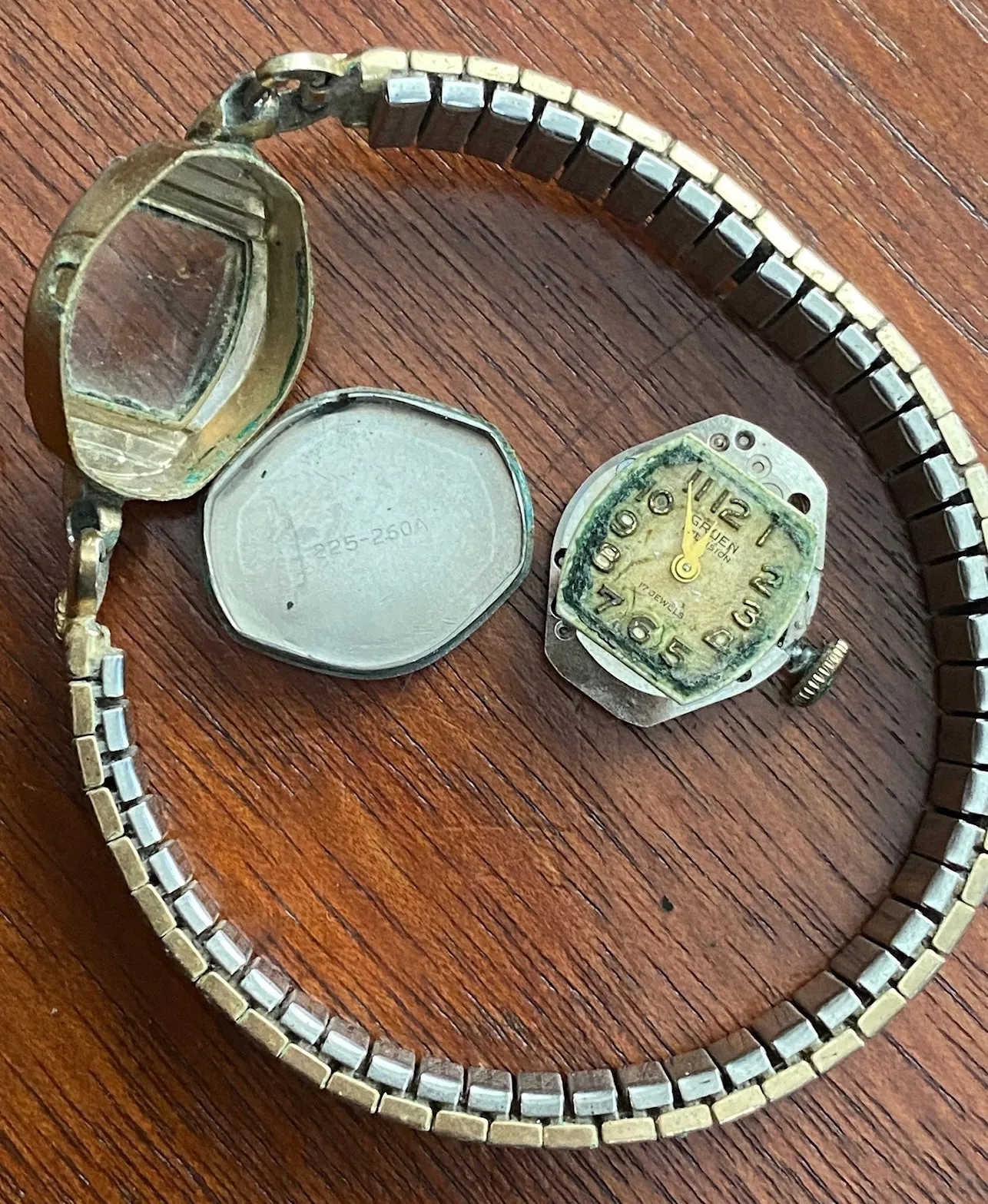 Vintage Gruen Womans Wristwatch Gold Filled AS IS
